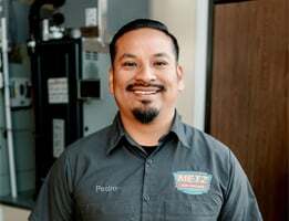 Pedro Senior Technician & Field Manager