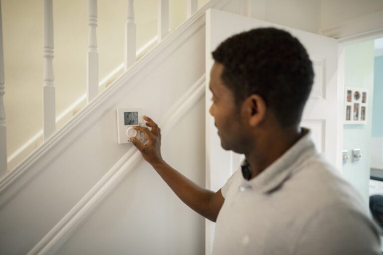 Smart Thermostat Screen